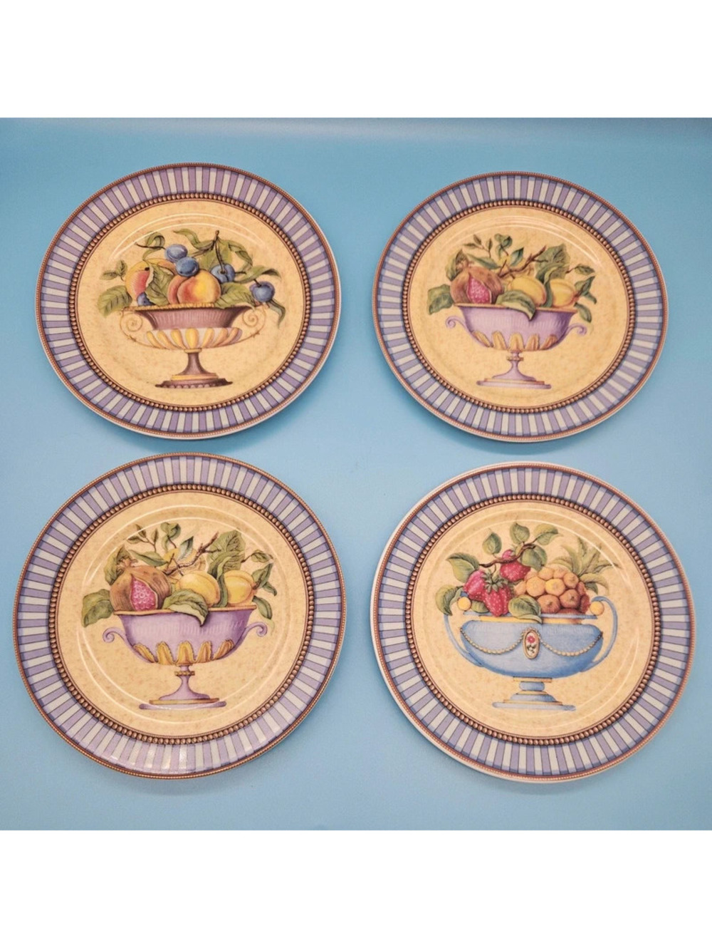 Email de Limoges by Godinger – Fruit Dessert Plates – Set of 4